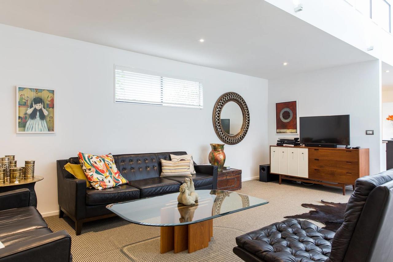 Black Luxury Lodge Blenheim Esterno foto